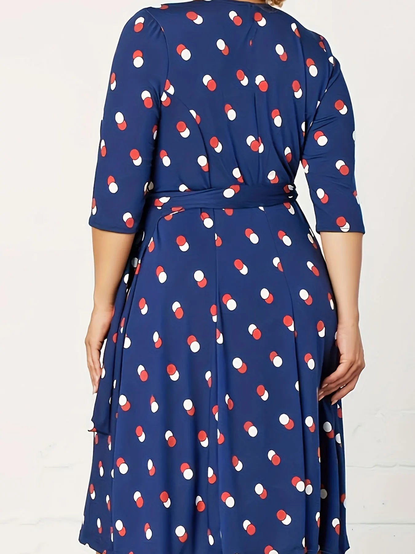 Women's Polka Dot Wrap Dress - V Neck 3/4 Sleeve Tie Waist Knee Length Casual Midi Dress